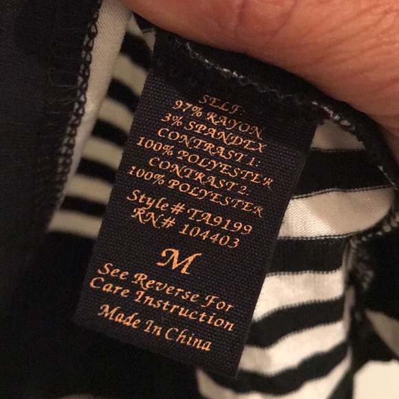 NWT. Mine striped top - Picture 5 of 5